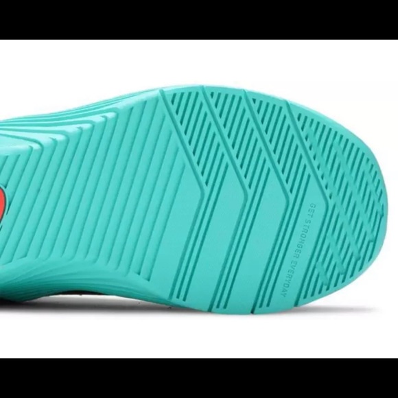 Nike Metcon 6 Women Shoes Football Grey Flash Crimson AT3160 020 MultiSizes - Picture 10 of 11